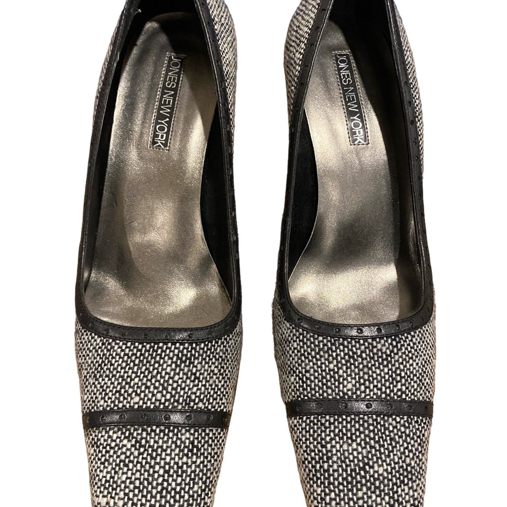 Jones New York tweed heels size 10